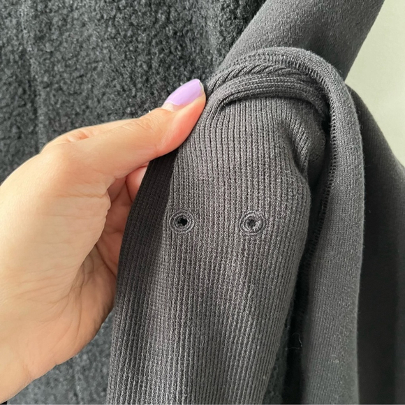 Lululemon Black Stand Out Sherpa Jacket Size 10 - Picture 13 of 14